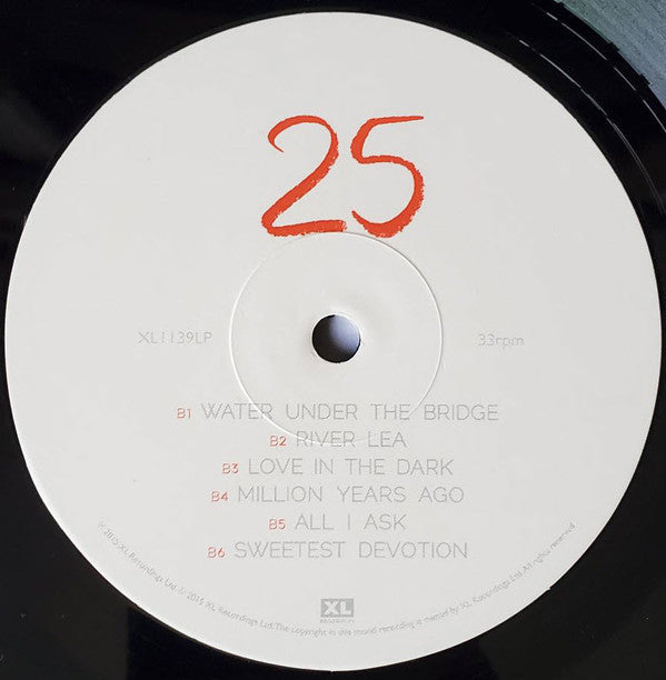 25 | Retro Vinyl Club