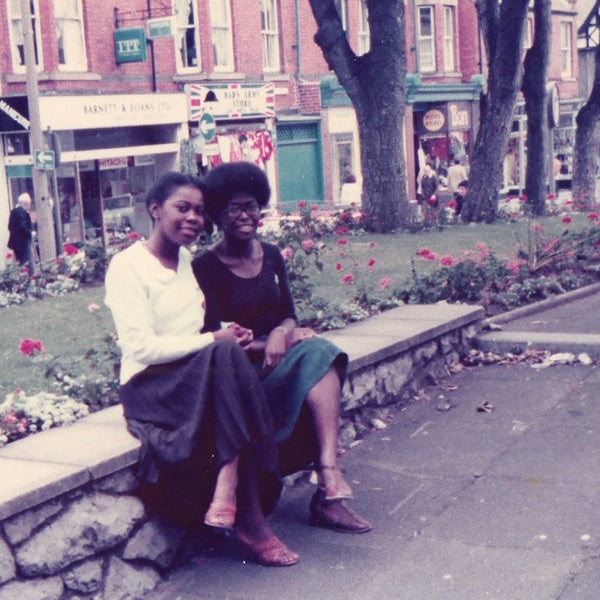 Sistahs | Retro Vinyl Club