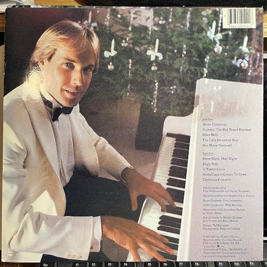 A Romantic Christmas (VINYL) | Near Mint (NM or M-) Near Mint (NM or M-) Retro Vinyl Club