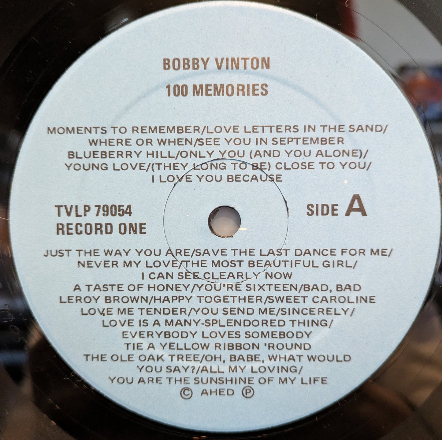 100 Memories *SHRINK* | Excellent (EX) Near Mint (NM) Retro Vinyl Club