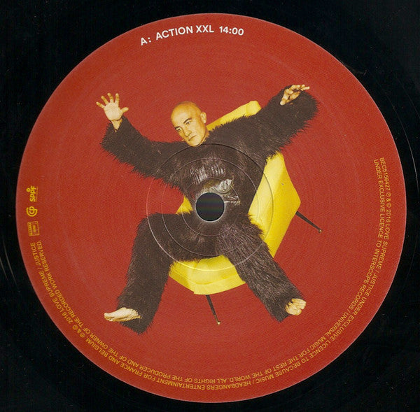 Action |   Retro Vinyl Club