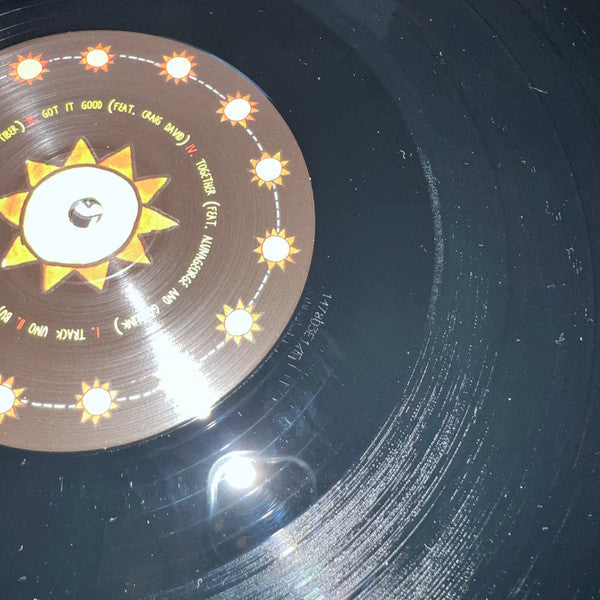 99.9% |   Retro Vinyl Club