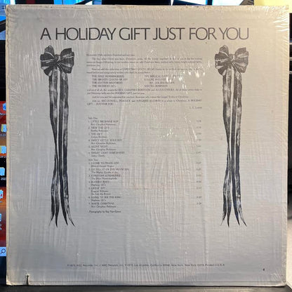 A Holiday Gift Just For You *SHRINK* | Near Mint (NM) Near Mint (NM) Retro Vinyl Club