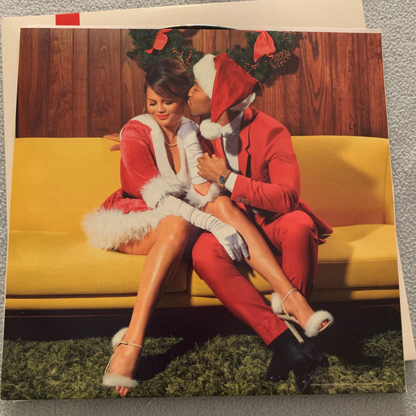 A Legendary Christmas |   Retro Vinyl Club