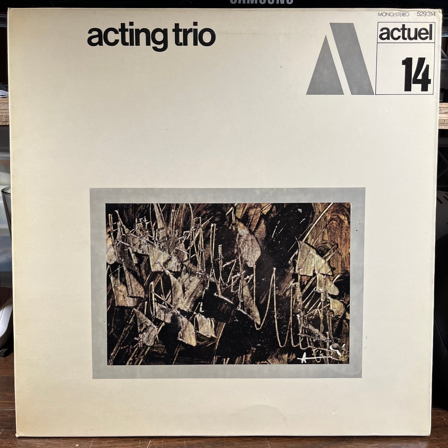 Acting Trio (FRANCE VINYL) | Near Mint (NM) Near Mint (NM) Retro Vinyl Club