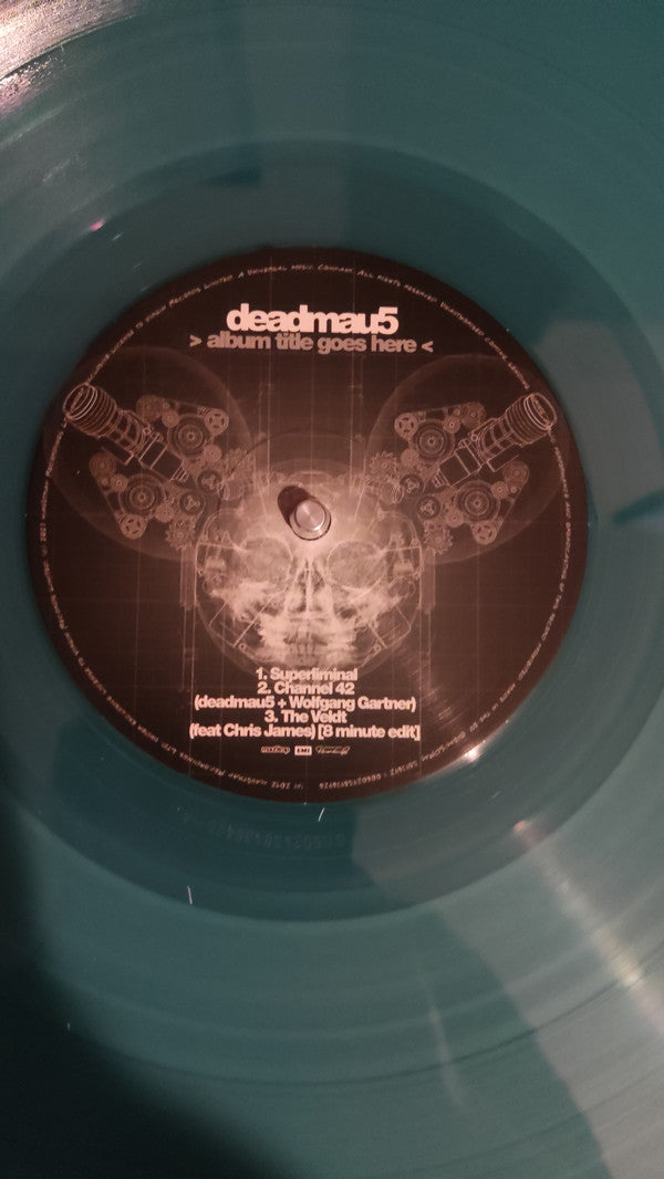 > Album Title Goes Here < |   Retro Vinyl Club