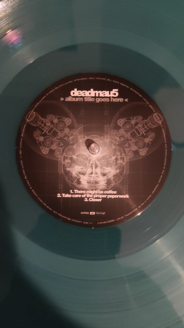 > Album Title Goes Here < |   Retro Vinyl Club