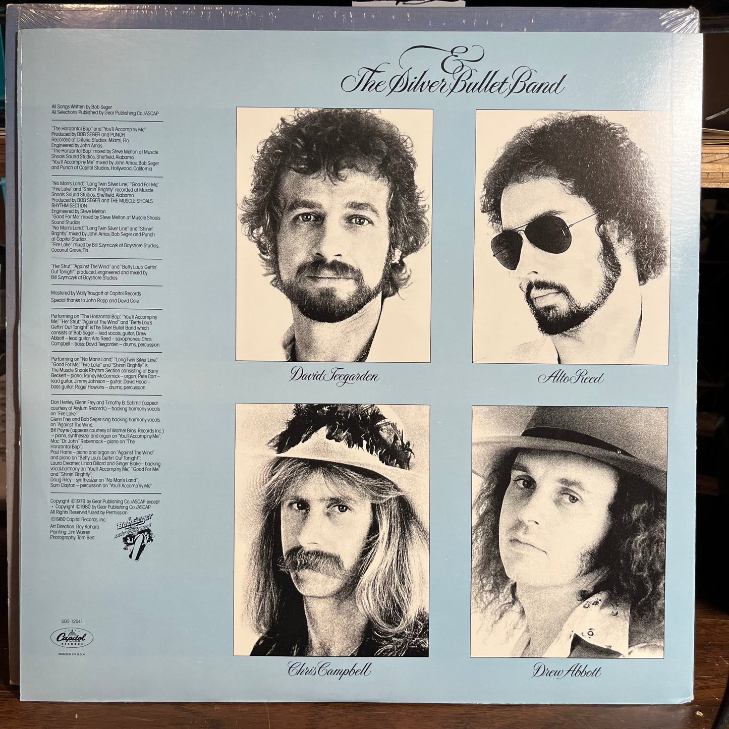 Against The Wind (VINYL) | Excellent (EX) Near Mint (NM) Retro Vinyl Club