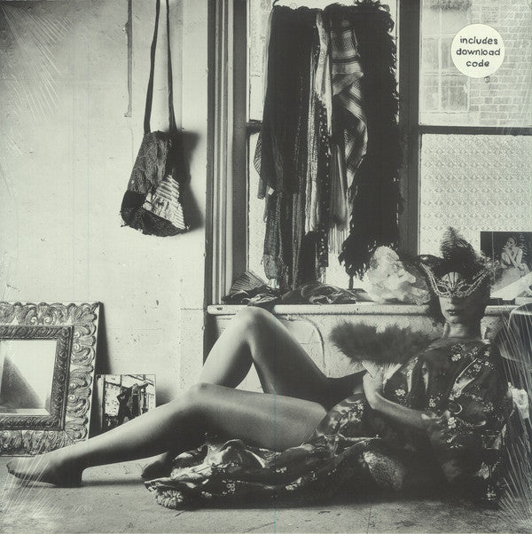 A Walk In The Dark |   Retro Vinyl Club