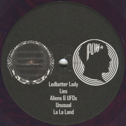 32 |   Retro Vinyl Club