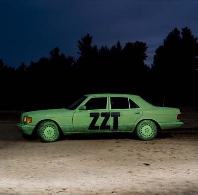 Partys Over Earth | Retro Vinyl Club